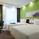 Hotel Hampton By Hilton Centre Minsk