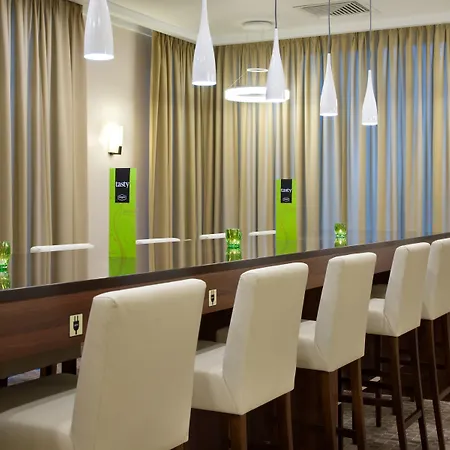 Hampton By Hilton Centre