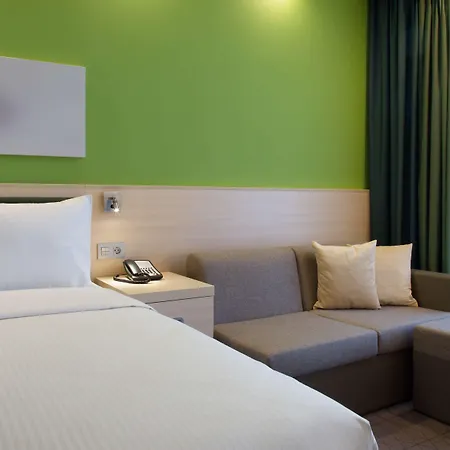 Hampton By Hilton Centre Hotel Minsk
