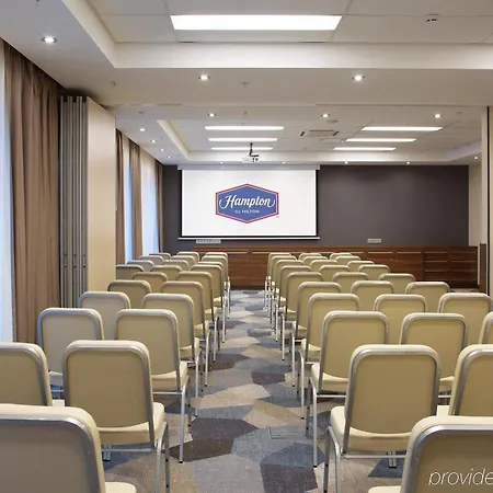 Hampton By Hilton Centre 3*