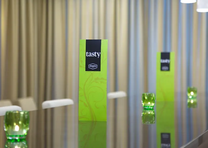 Hampton By Hilton Centre Hotel