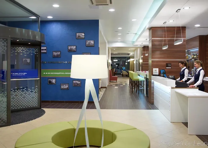 Hotel Hampton By Hilton Centre 3*