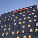 Hampton By Hilton Centre Hotel
