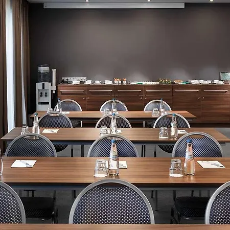 Hampton By Hilton Centre 3* Мінськ