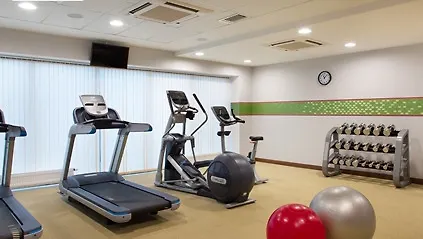 Hampton By Hilton Centre Готель