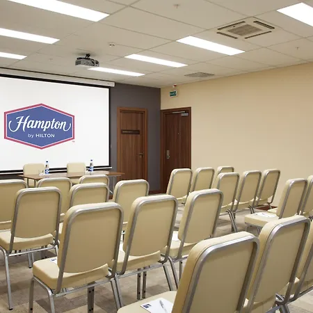 Hampton By Hilton Centre 3* Μινσκ