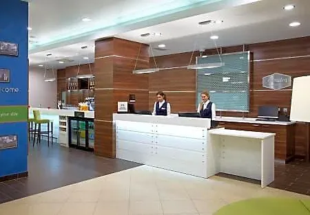 Hampton By Hilton Centre 3* Минск