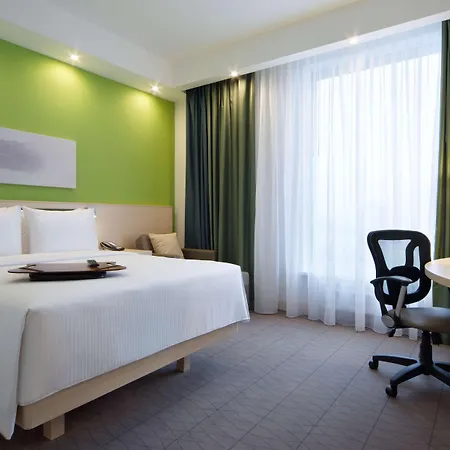 Hampton By Hilton Centre 3*