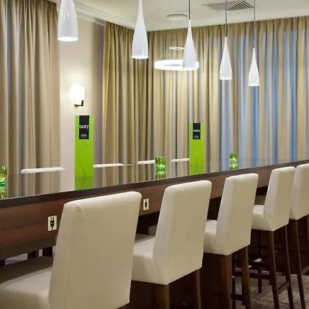 Hampton By Hilton Centre 3*