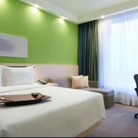 Hampton By Hilton Centre 3* مينسك