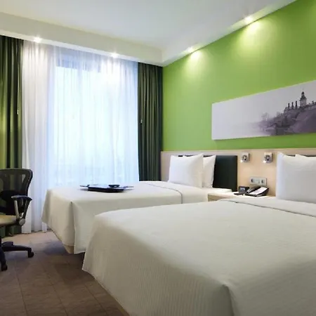 Готель Hampton By Hilton Centre Мінськ
