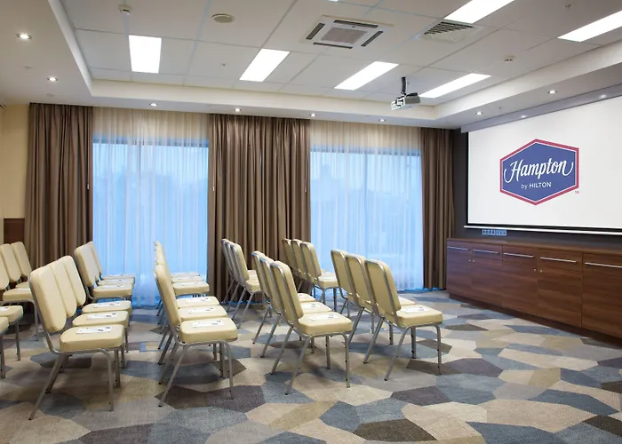 Hampton By Hilton Centre