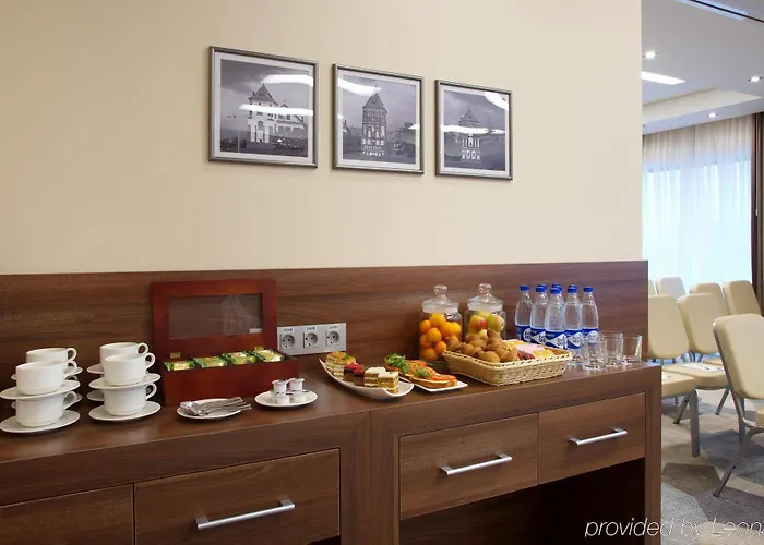 Otel Hampton By Hilton Centre