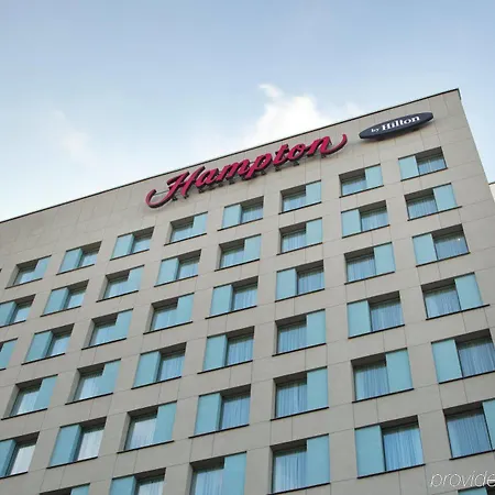 Hampton By Hilton Centre Hotel 3*